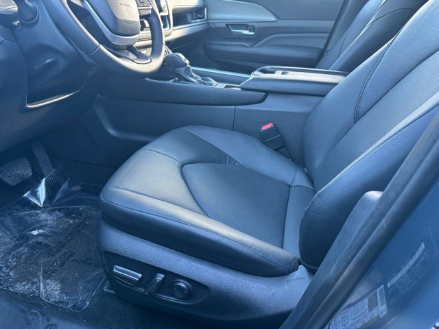 2025 Toyota Grand Highlander XLE AWD