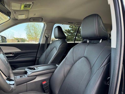 2024 Toyota Grand Highlander Limited AWD