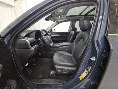 2024 Toyota Grand Highlander XLE AWD