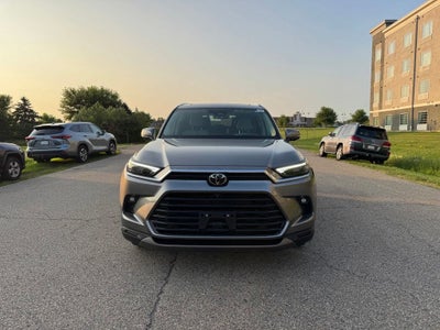2025 Toyota Grand Highlander Platinum AWD