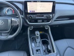 2025 Toyota Grand Highlander XLE AWD