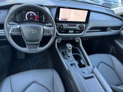 2025 Toyota Grand Highlander XLE AWD