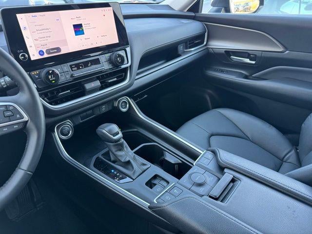 2025 Toyota Grand Highlander XLE AWD