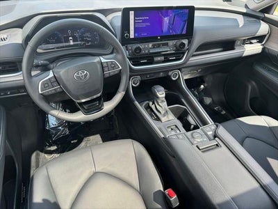 2026 Toyota Grand Highlander Limited AWD