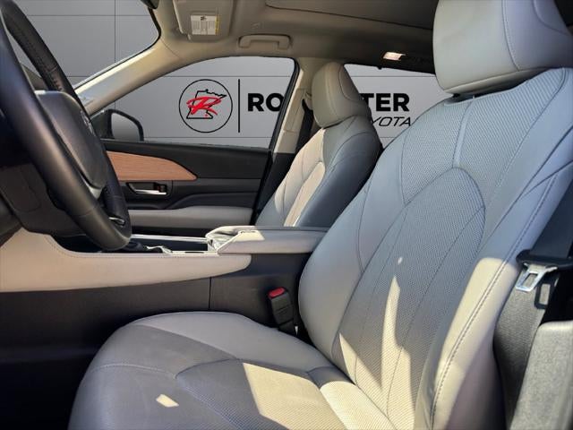 2024 Toyota Grand Highlander Limited AWD