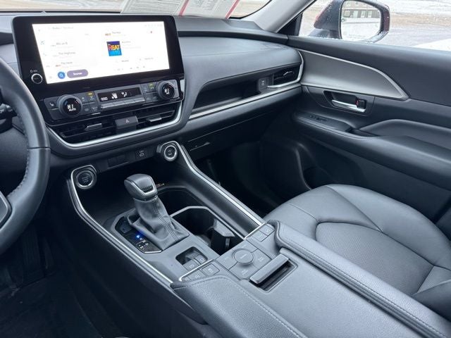 2025 Toyota Grand Highlander XLE AWD