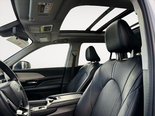 2024 Toyota Grand Highlander Platinum AWD