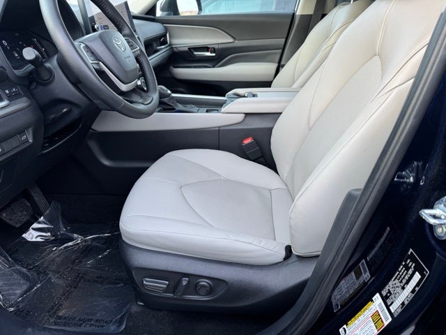 2025 Toyota Grand Highlander XLE AWD
