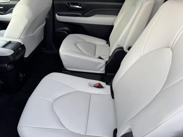 2025 Toyota Grand Highlander XLE AWD