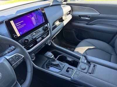 2025 Toyota Grand Highlander XLE AWD