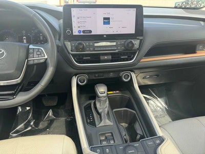 2025 Toyota Grand Highlander Limited AWD