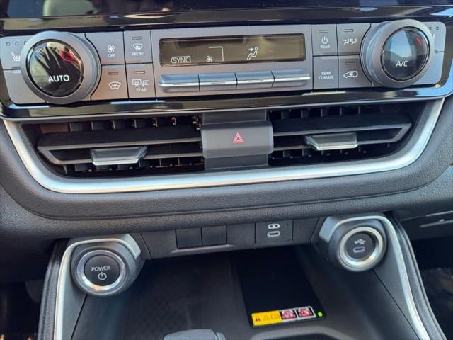 2024 Toyota Grand Highlander Hybrid XLE AWD