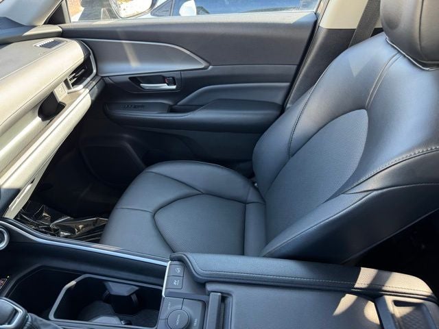 2024 Toyota Grand Highlander Hybrid XLE AWD