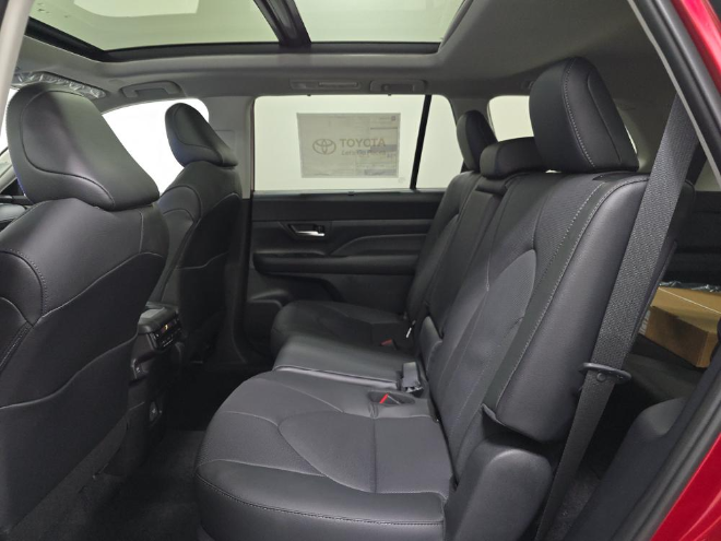 2026 Toyota Grand Highlander Hybrid Limited AWD