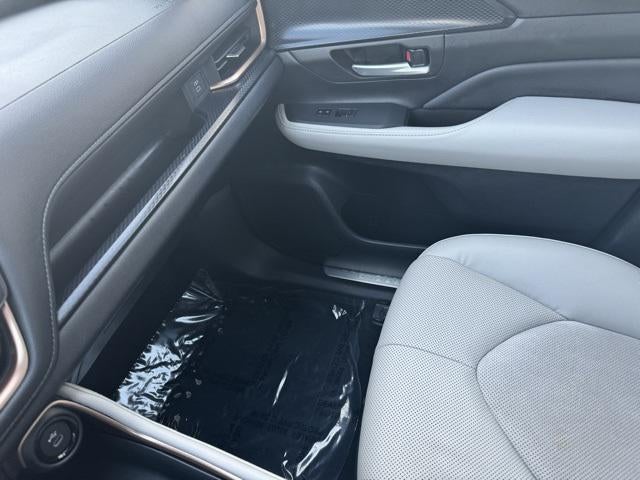 2024 Toyota Grand Highlander Hybrid MAX Platinum AWD