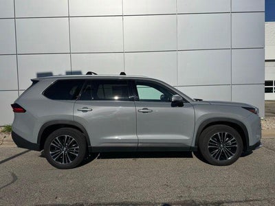 2025 Toyota Grand Highlander Hybrid MAX Platinum AWD