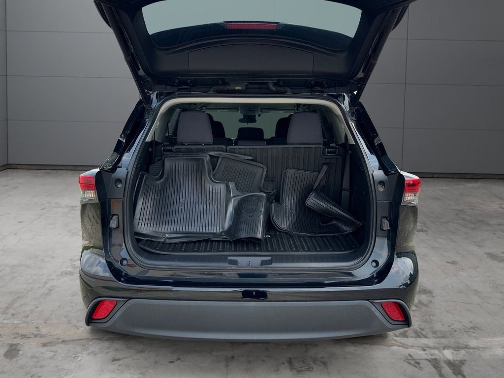 2021 Toyota Highlander Hybrid LE AWD
