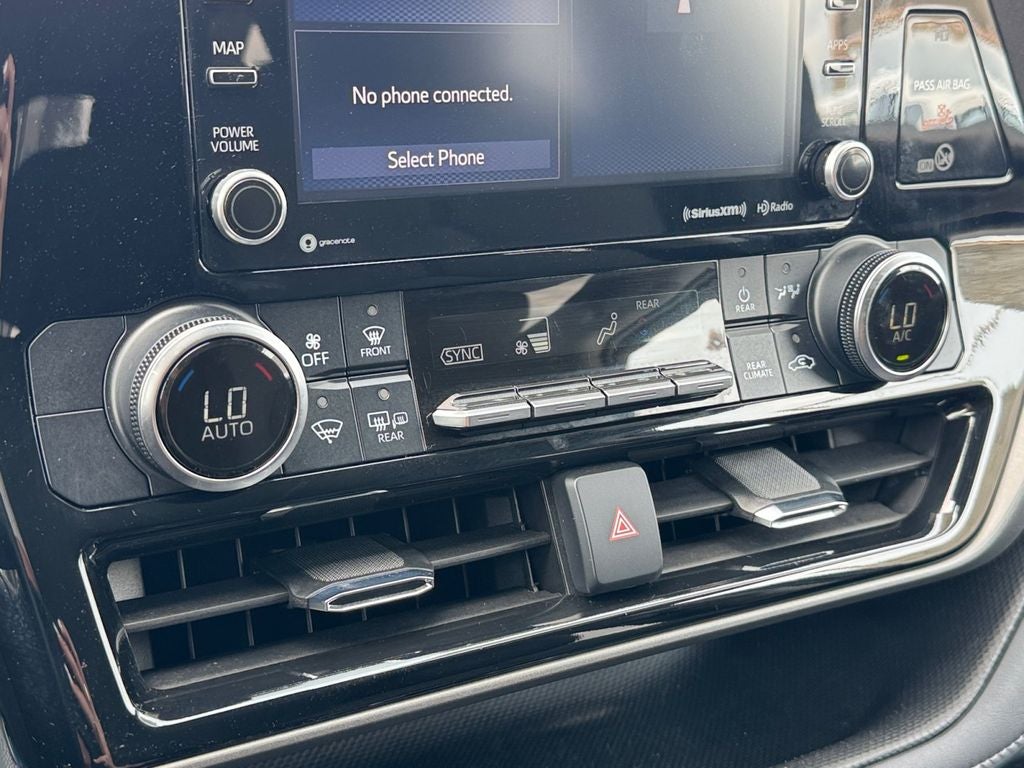 2021 Toyota Highlander Hybrid LE AWD