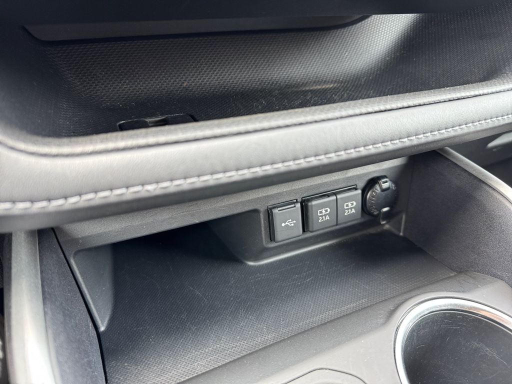 2021 Toyota Highlander Hybrid LE AWD