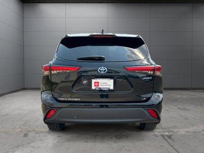 2021 Toyota Highlander Hybrid LE AWD
