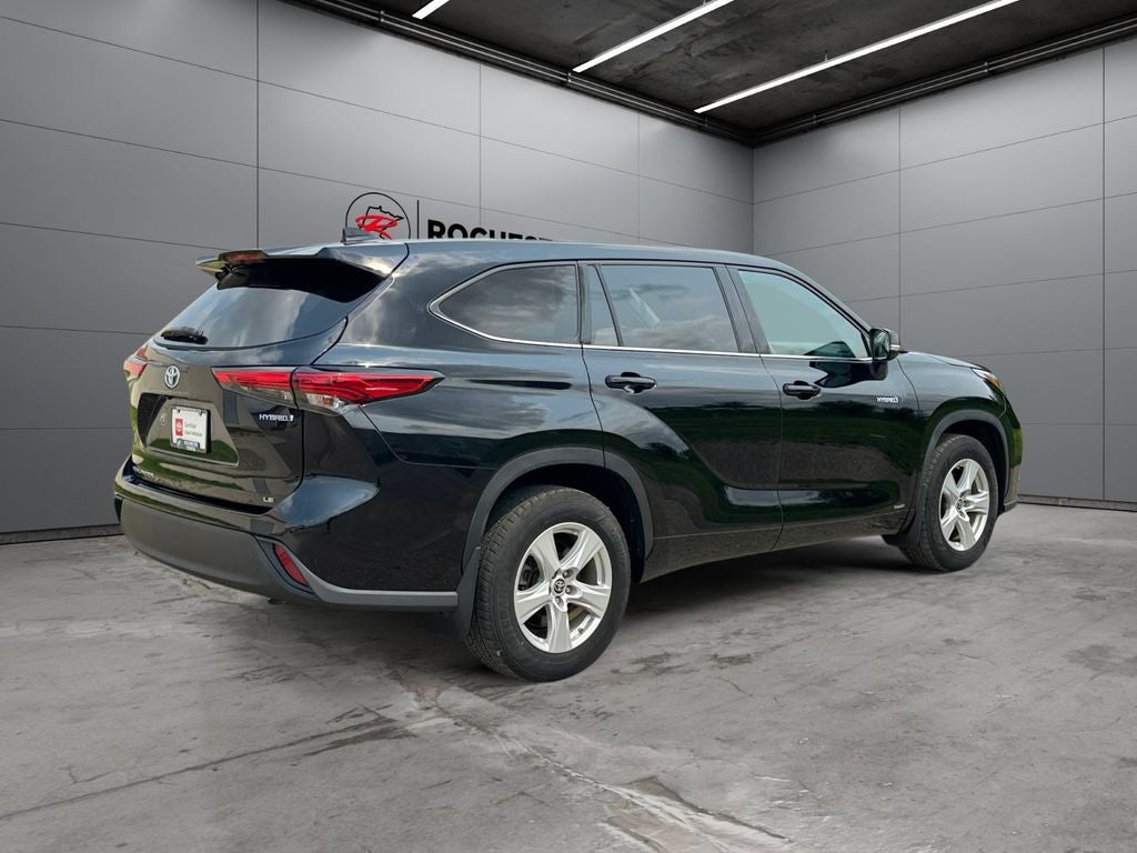2021 Toyota Highlander Hybrid LE AWD