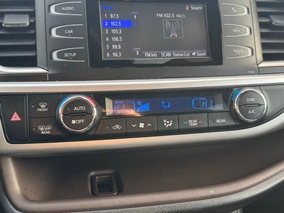 2017 Toyota Highlander Hybrid LE AWD