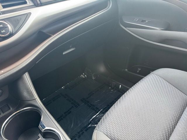 2017 Toyota Highlander Hybrid LE AWD