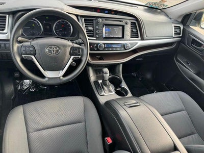 2017 Toyota Highlander Hybrid LE AWD