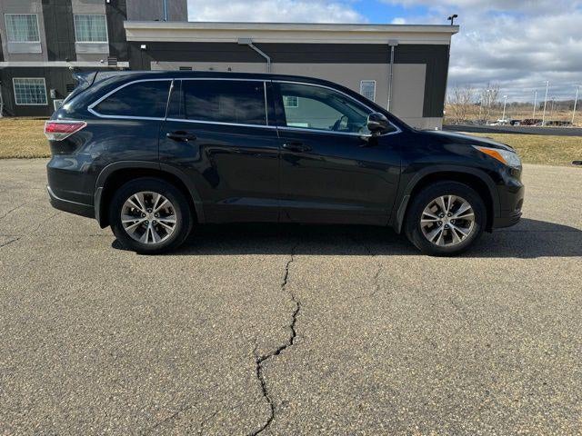 2014 Toyota Highlander LE Plus V6 AWD