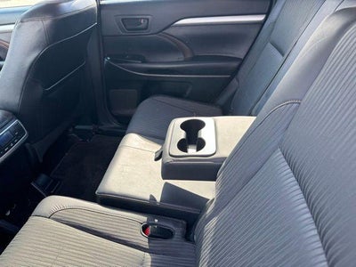 2014 Toyota Highlander LE Plus V6 AWD