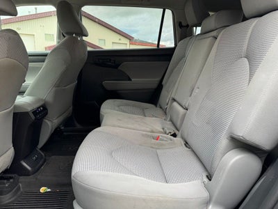 2021 Toyota Highlander LE AWD