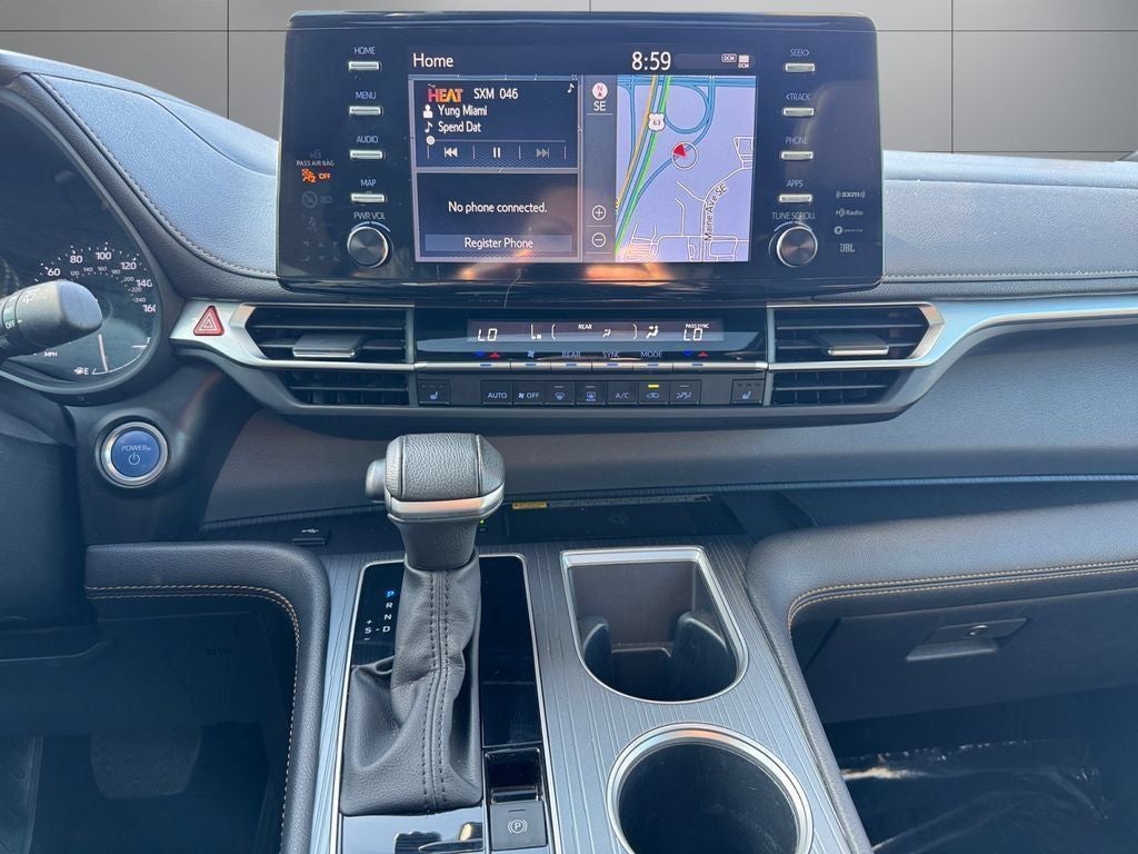 2024 Toyota Sienna Woodland Edition AWD