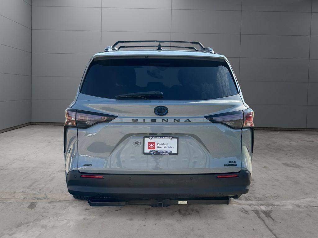 2024 Toyota Sienna Woodland Edition AWD