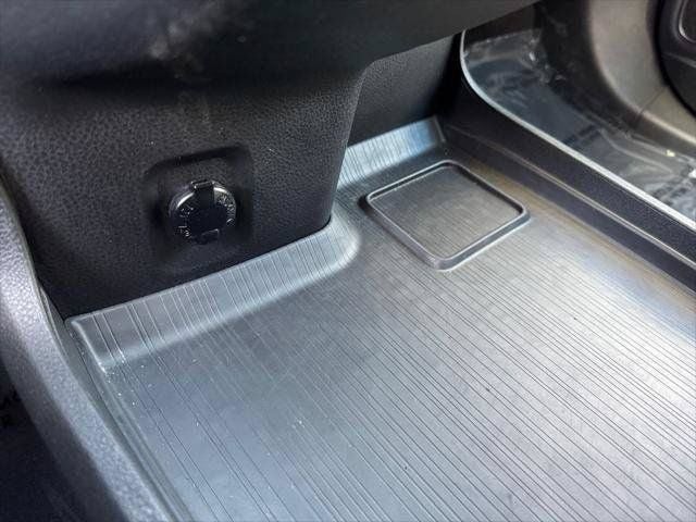 2024 Toyota Sienna Woodland Edition AWD