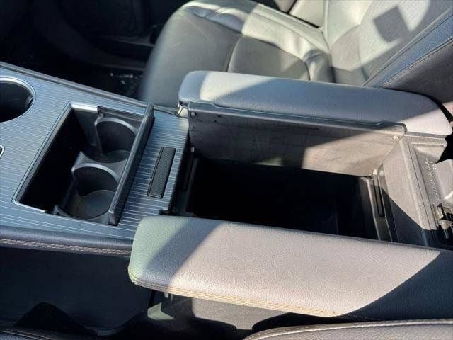 2024 Toyota Sienna Woodland Edition AWD