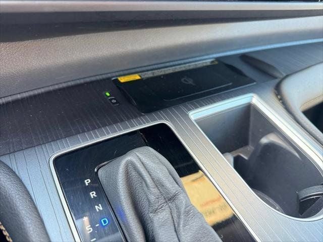 2024 Toyota Sienna Woodland Edition AWD
