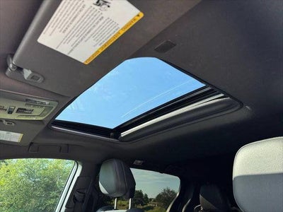 2024 Toyota Sienna Woodland Edition AWD