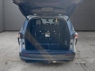 2024 Toyota Sienna Woodland Edition AWD