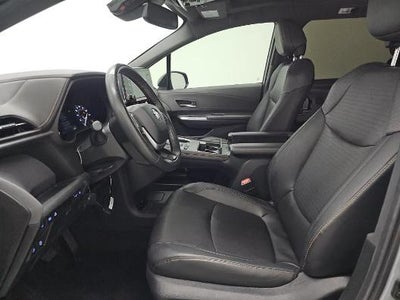 2024 Toyota Sienna Woodland Edition 7 Passenger