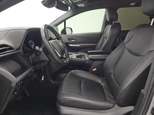 2024 Toyota Sienna Woodland Edition 7 Passenger