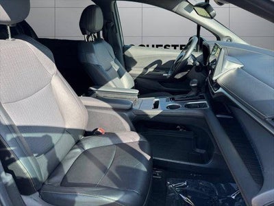 2024 Toyota Sienna Woodland Edition AWD