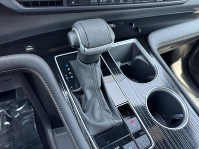 2025 Toyota Sienna Woodland Edition AWD