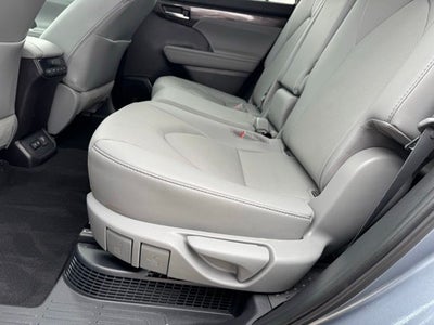 2021 Toyota Highlander Hybrid Limited AWD