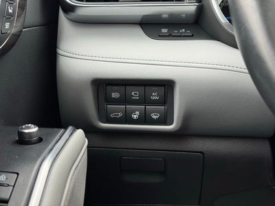 2021 Toyota Highlander Hybrid Limited AWD