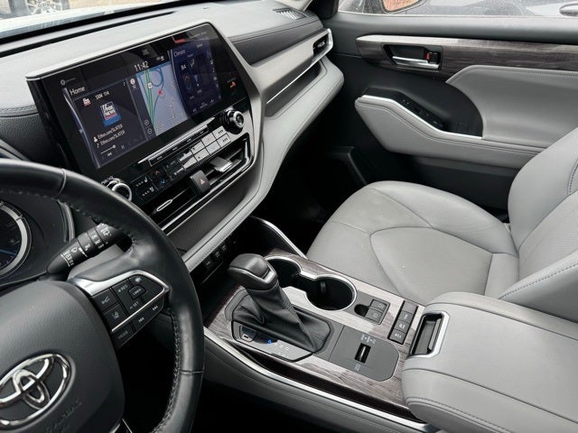 2021 Toyota Highlander Hybrid Limited AWD