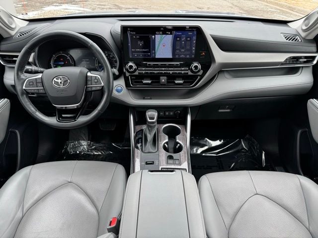 2021 Toyota Highlander Hybrid Limited AWD