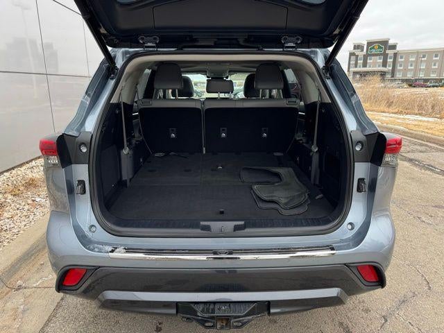 2021 Toyota Highlander Hybrid Limited AWD