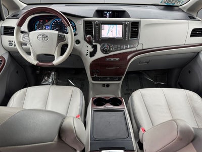 2012 Toyota Sienna Limited 7 Passenger