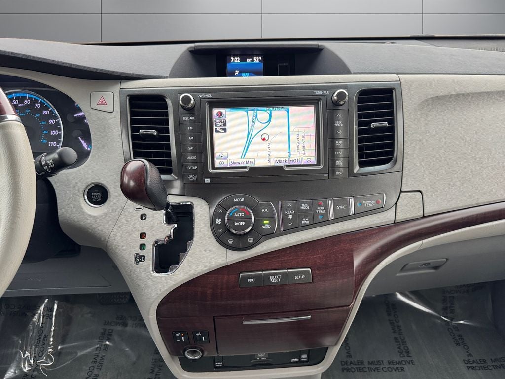 2012 Toyota Sienna Limited 7 Passenger