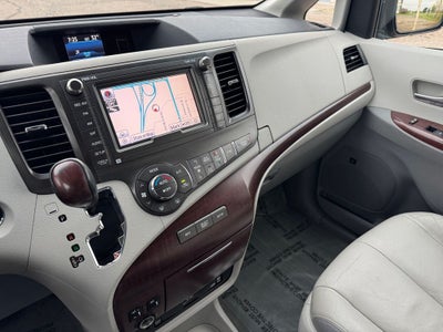 2012 Toyota Sienna Limited 7 Passenger